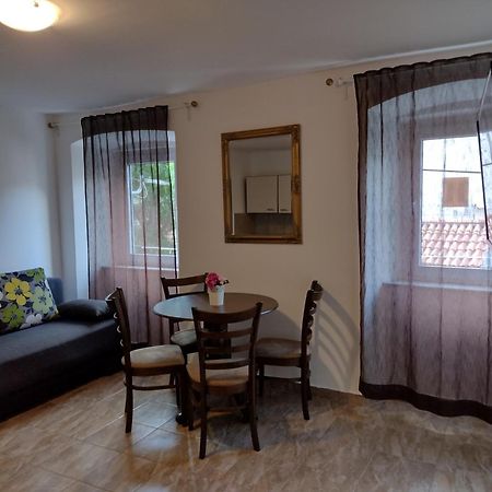 Apartment Angelove Сень Экстерьер фото